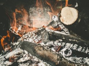 Scopri di più sull'articolo Preparare da sè la lisciva di cenere